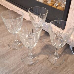 Crystal set of 4 wine water stems